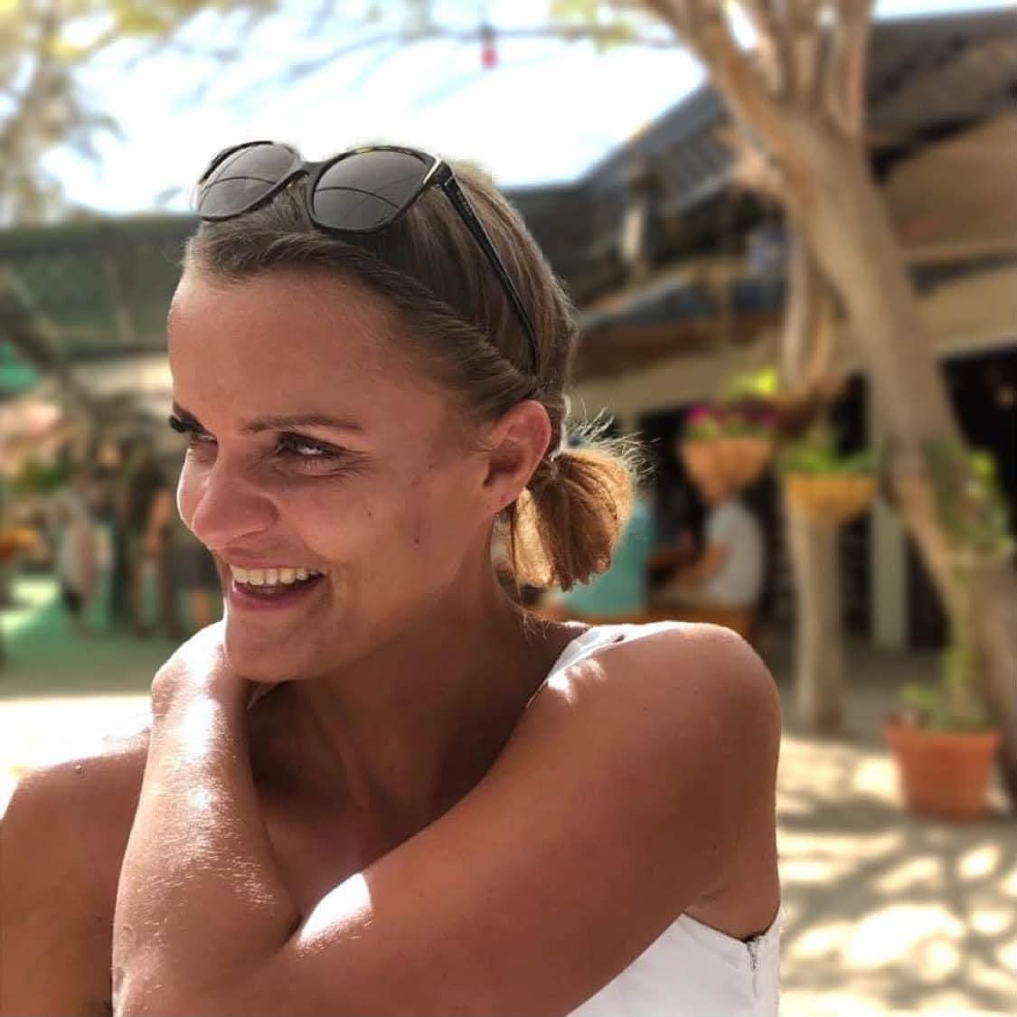 Nana Kristine Mark Christenen, Line Bille og Einar Mark Christensen